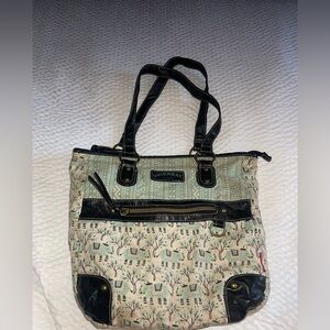 Black and Cream Elephant Patterned Tote by Unionbay